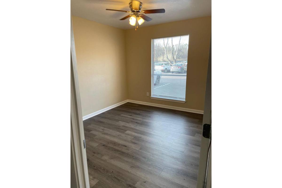 Apartment for rent at 6000 E Reno Ave, Oklahoma City, OK 73110