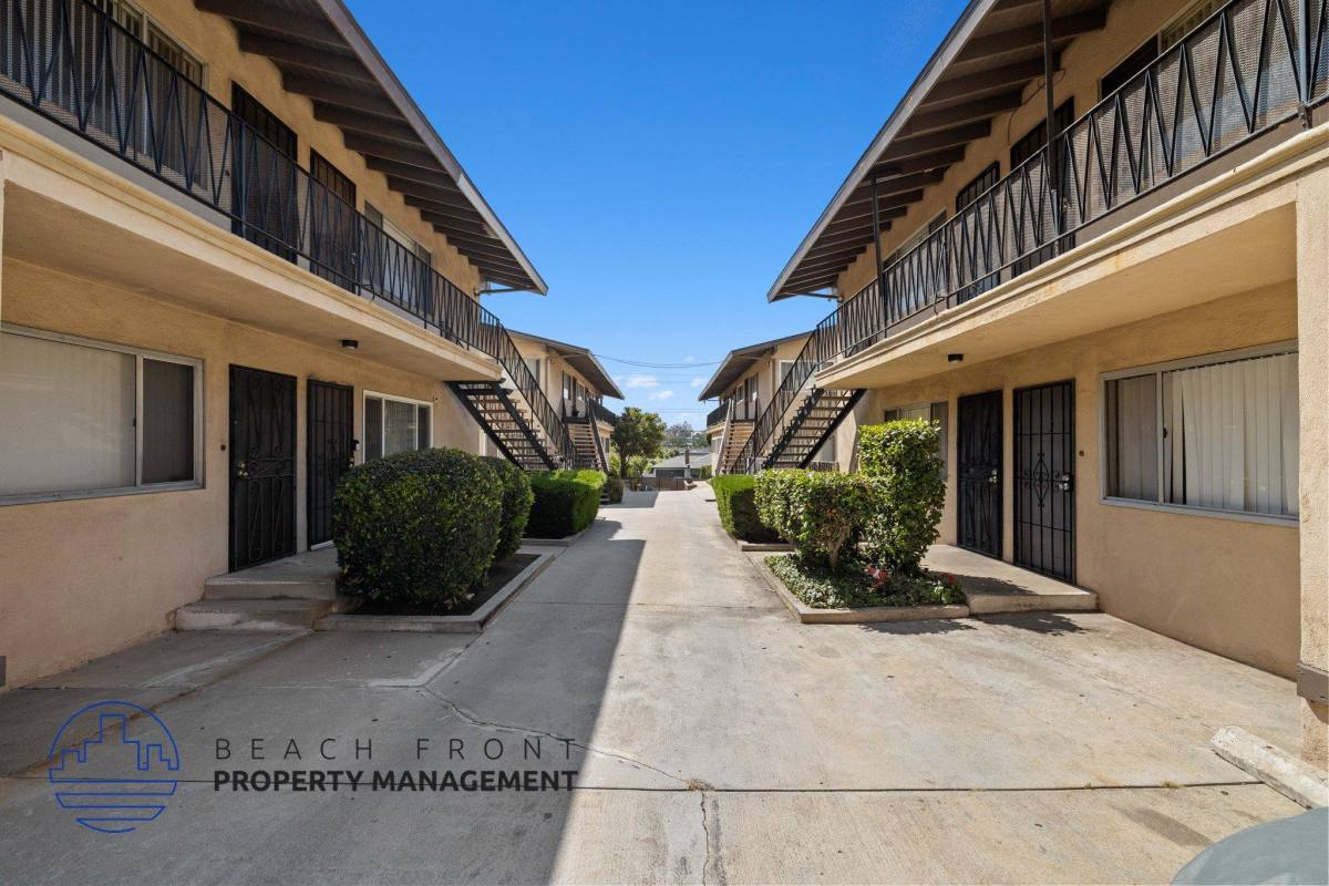 Apartment for rent at 745 Venice Way, Inglewood, CA 90302