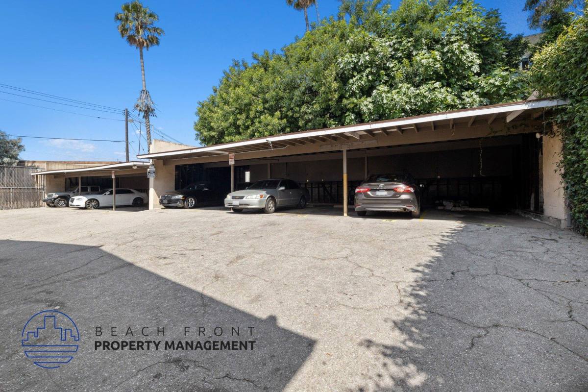 Apartment for rent at 745 Venice Way, Inglewood, CA 90302