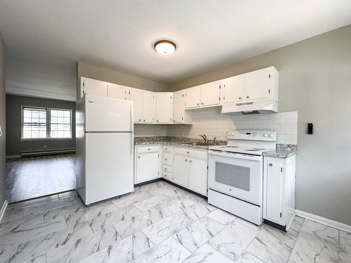 Apartment for rent at Applecore, 464 N 2nd St, Souderton, PA 18964