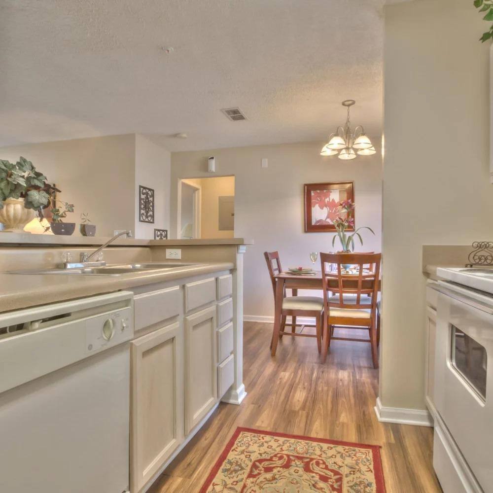 Apartment for rent at 959 Lake Harbour Dr, Ridgeland, MS 39157