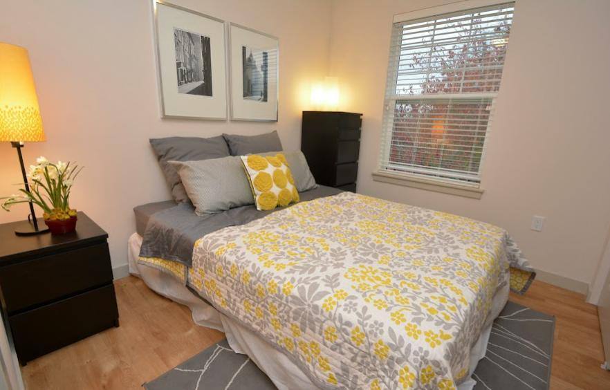 Apartment for rent at Hawthorne's First Addition, 2959 E Burnside St, Portland, OR 97214