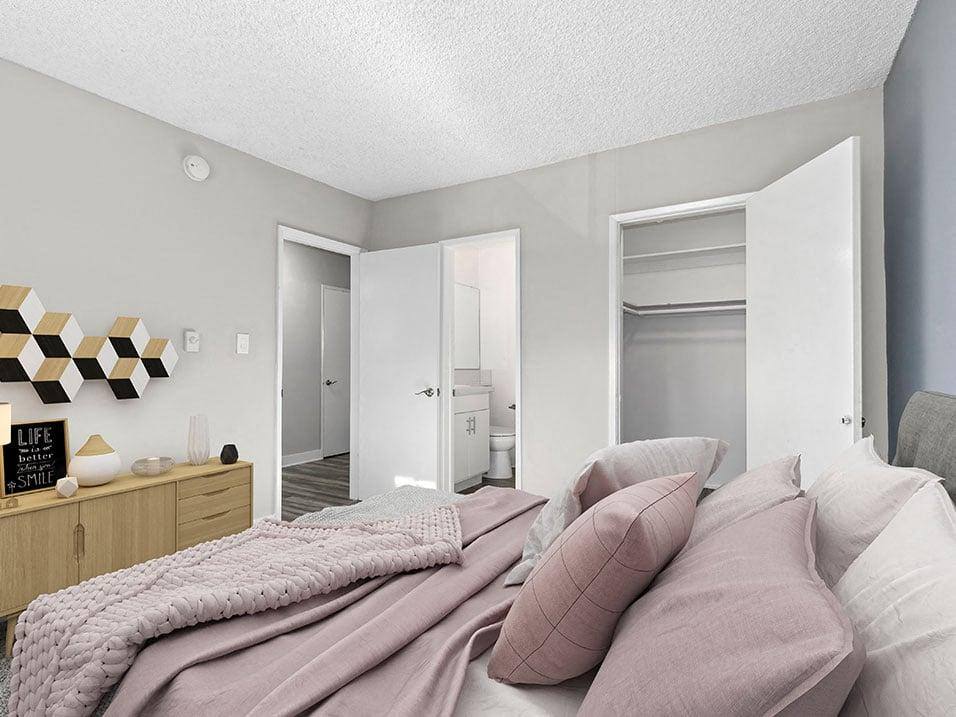 Apartment for rent at Woodbridge Park, 11220 Moorpark St, North Hollywood, CA 91602