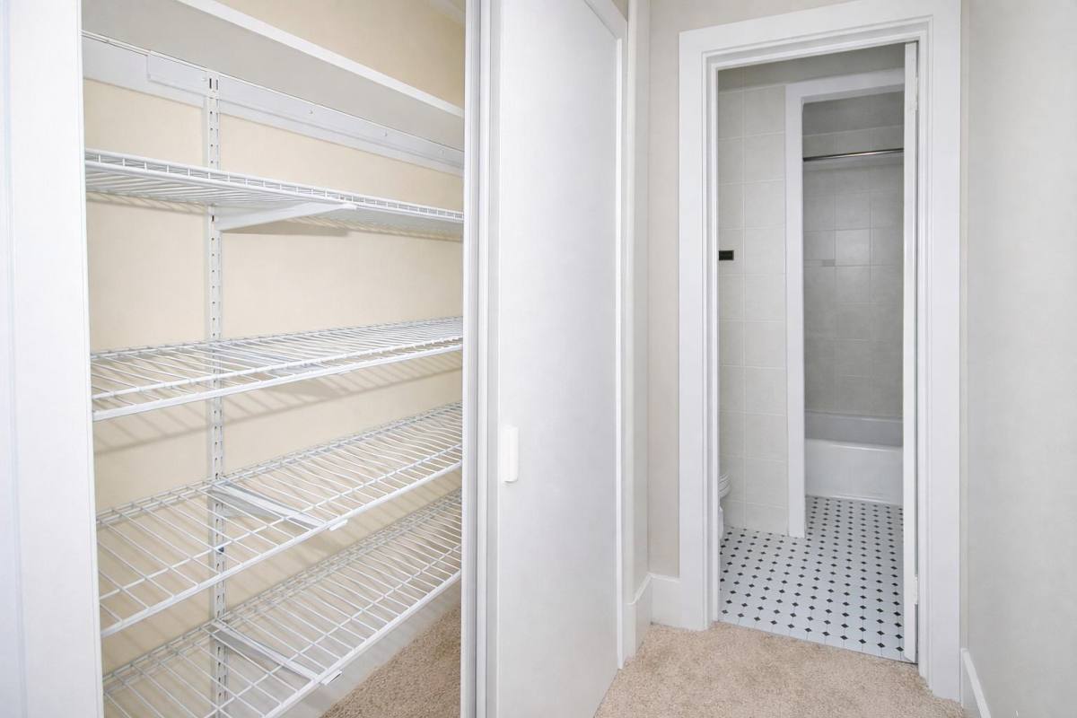 Apartment for rent at 341 S Highland Ave, Pittsburgh, PA 15206