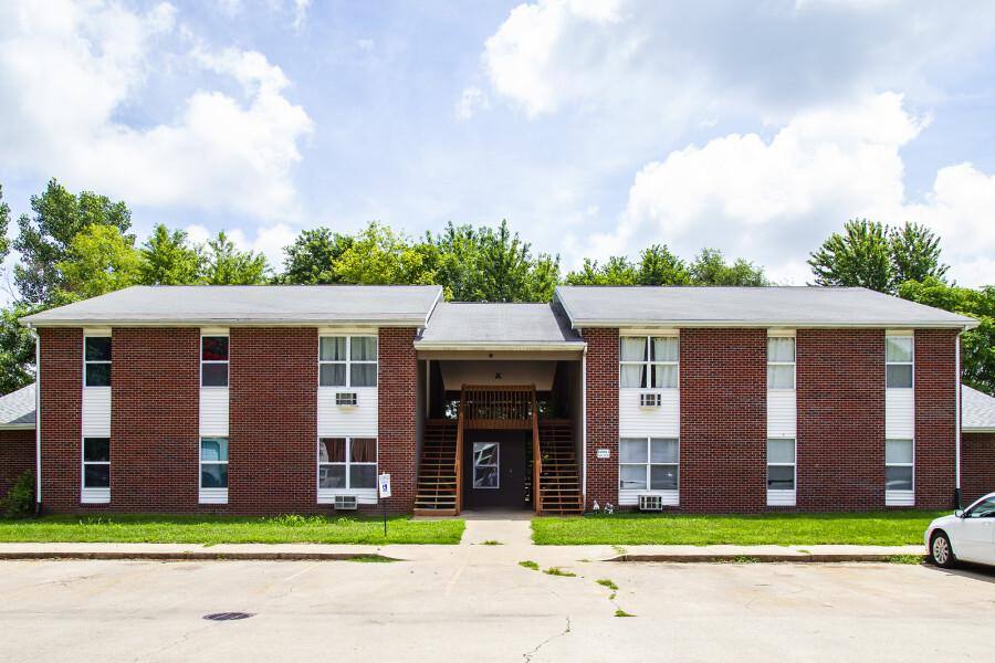 House for rent at 800 Illinois Ave, Jacksonville, IL 62650