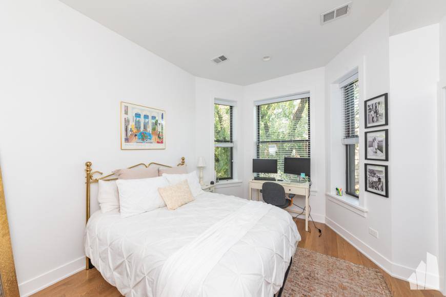 Apartment for rent at 3517 N Reta #3F, Chicago, IL 60657