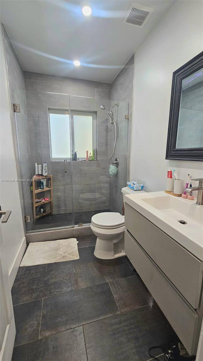 Apartment for rent at 265 NE 116th St, Miami, FL 33161