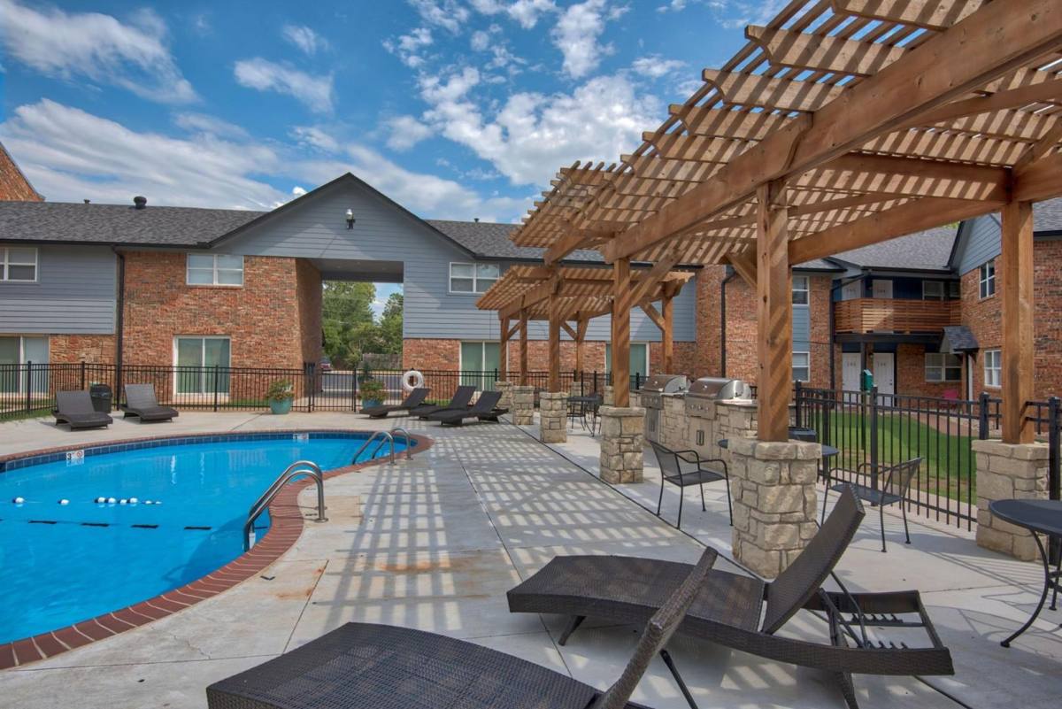 Apartment for rent at The Boulevard, 240 E 15th St, Edmond, OK 73013