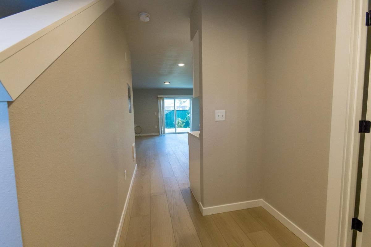 Townhouse for rent at 2710 Grand Prairie Rd SE, Albany, OR 97322