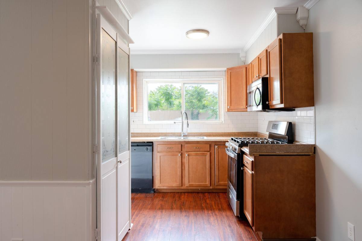 Townhouse for rent at 600-638 Clymer Ave, Morrisville, PA 19067
