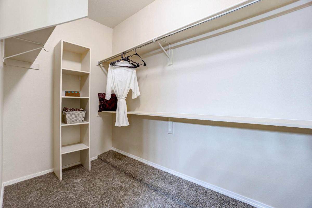 Apartment for rent at Ventana, 14015 N 94th St #1109, Scottsdale, AZ 85260