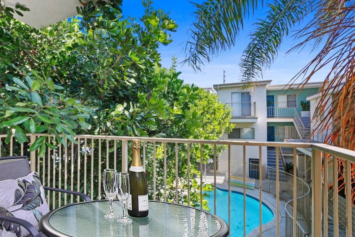 Apartment for rent at 12317 Texas Ave #3, Los Angeles, CA 90025