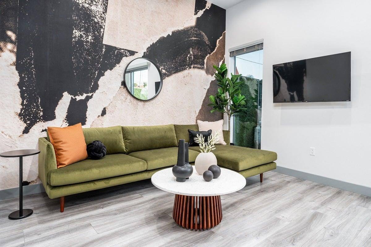 Townhouse for rent at 4025 Grandview Blvd #16, Los Angeles, CA 90066