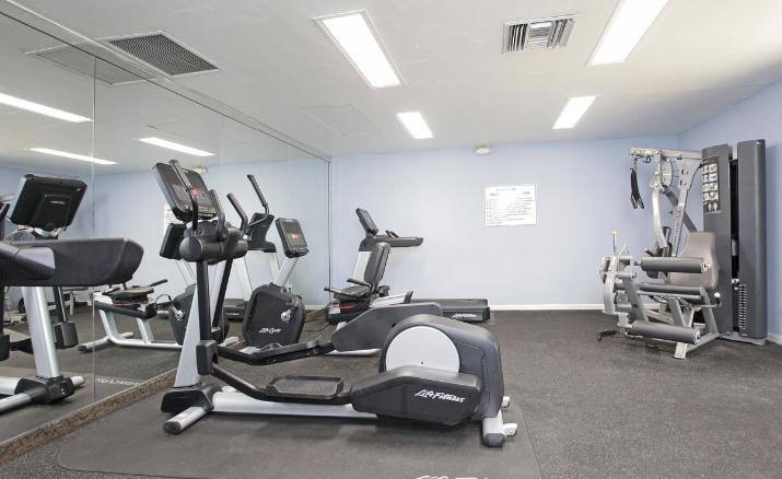 Apartment for rent at Green Tree, 5201 N Dixie Highway 13C1, Fort Lauderdale, FL 33334