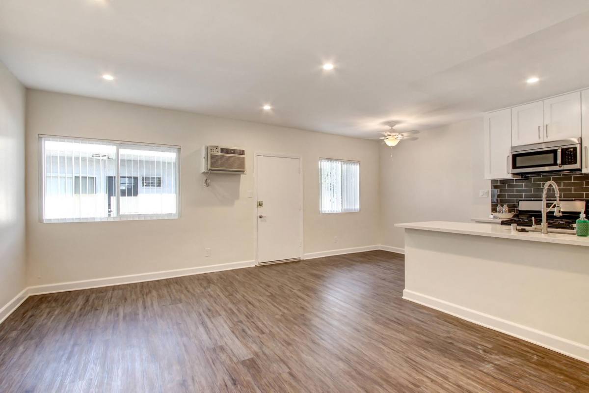 Apartment for rent at The Palm at Valley Glen, 13464 Victory Blvd #204, Van Nuys, CA 91401