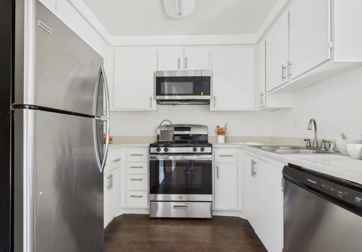 Apartment for rent at Merridy Apartment Homes, 17810 Merridy St #205, Northridge, CA 91325