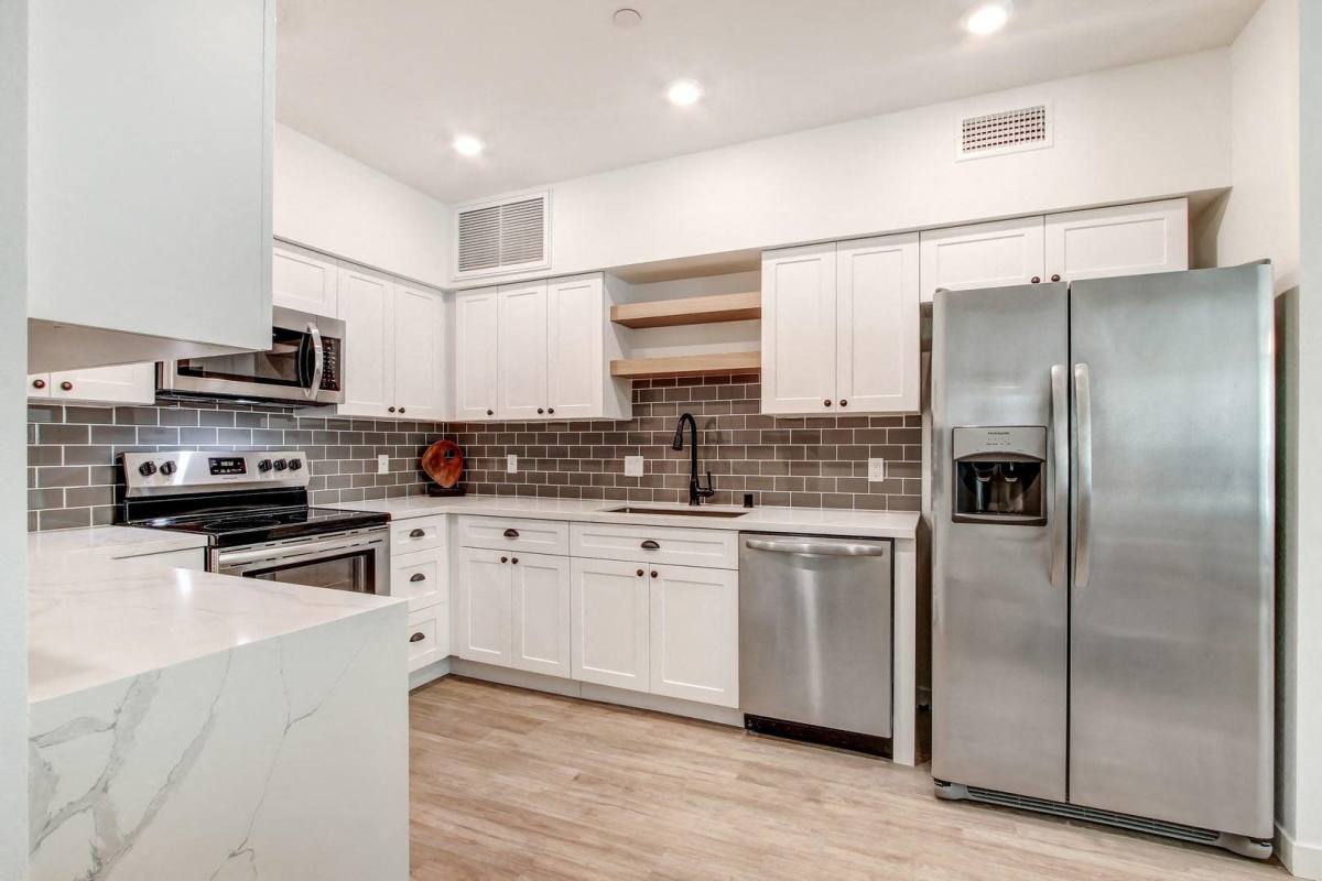 Apartment for rent at 24450-80 Main St #B357, Newhall, CA 91321