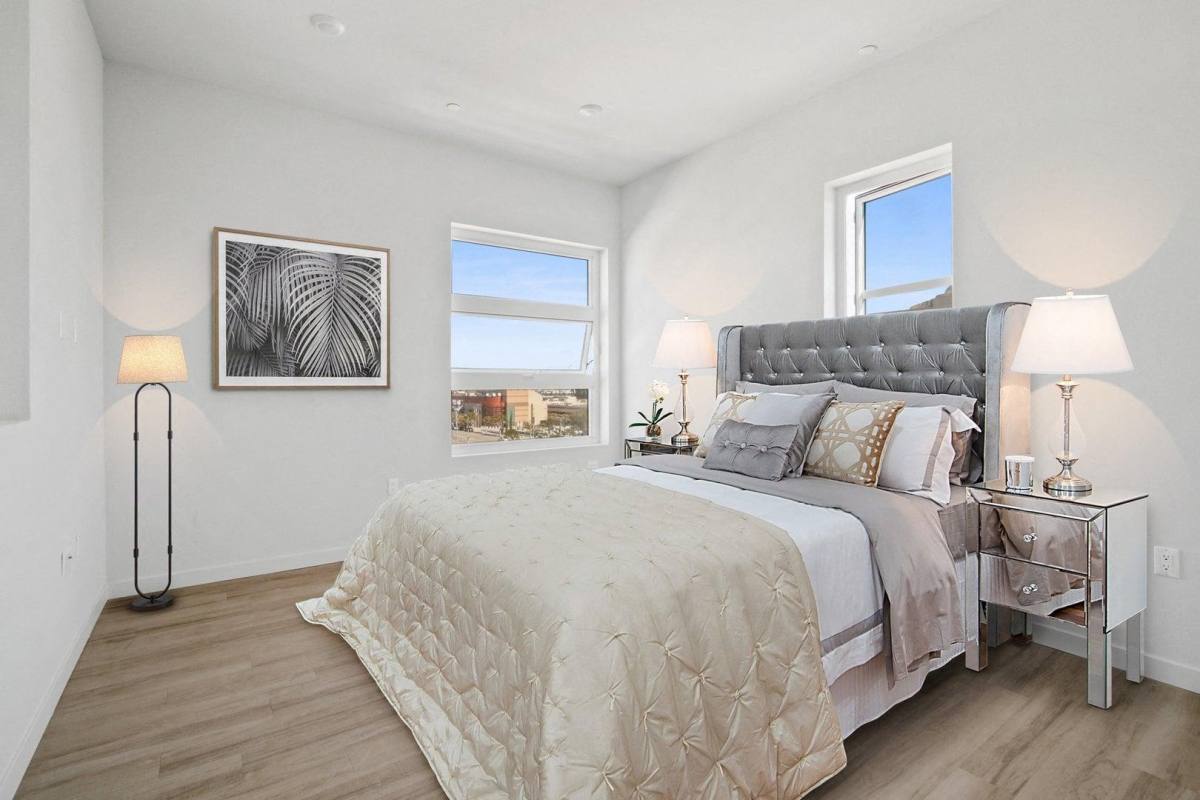 Apartment for rent at 336 W 7th St #408, San Pedro, CA 90731