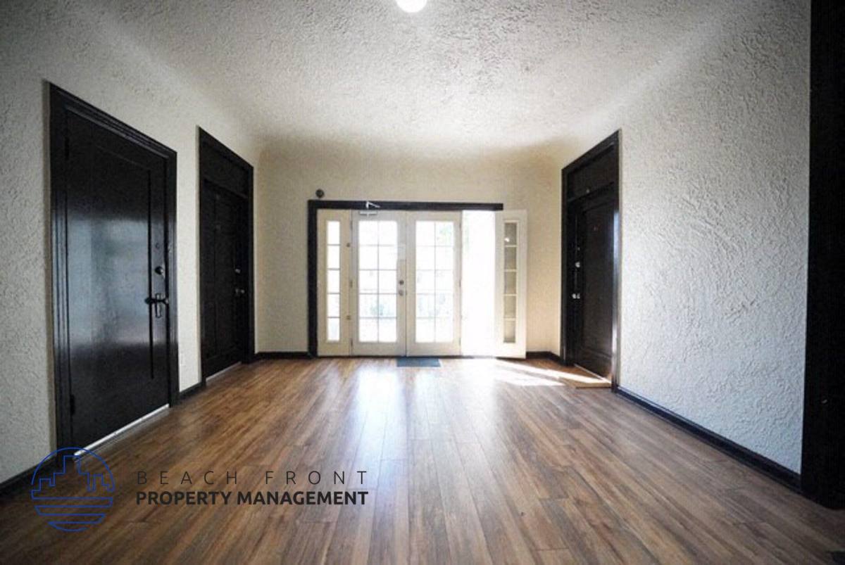 Apartment for rent at 402 N Soto St #4, Los Angeles, CA 90033