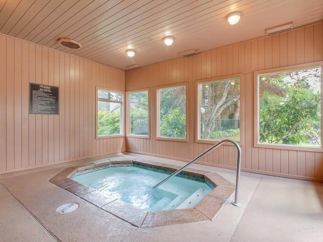 Apartment for rent at The Colony, 18100 N E 95th St #R2101, Redmond, WA 98052
