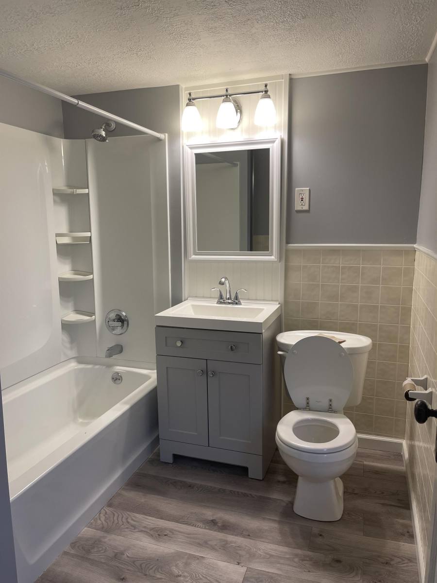 House for rent at Renner, 1428 Sara Ave, Akron, OH 44305