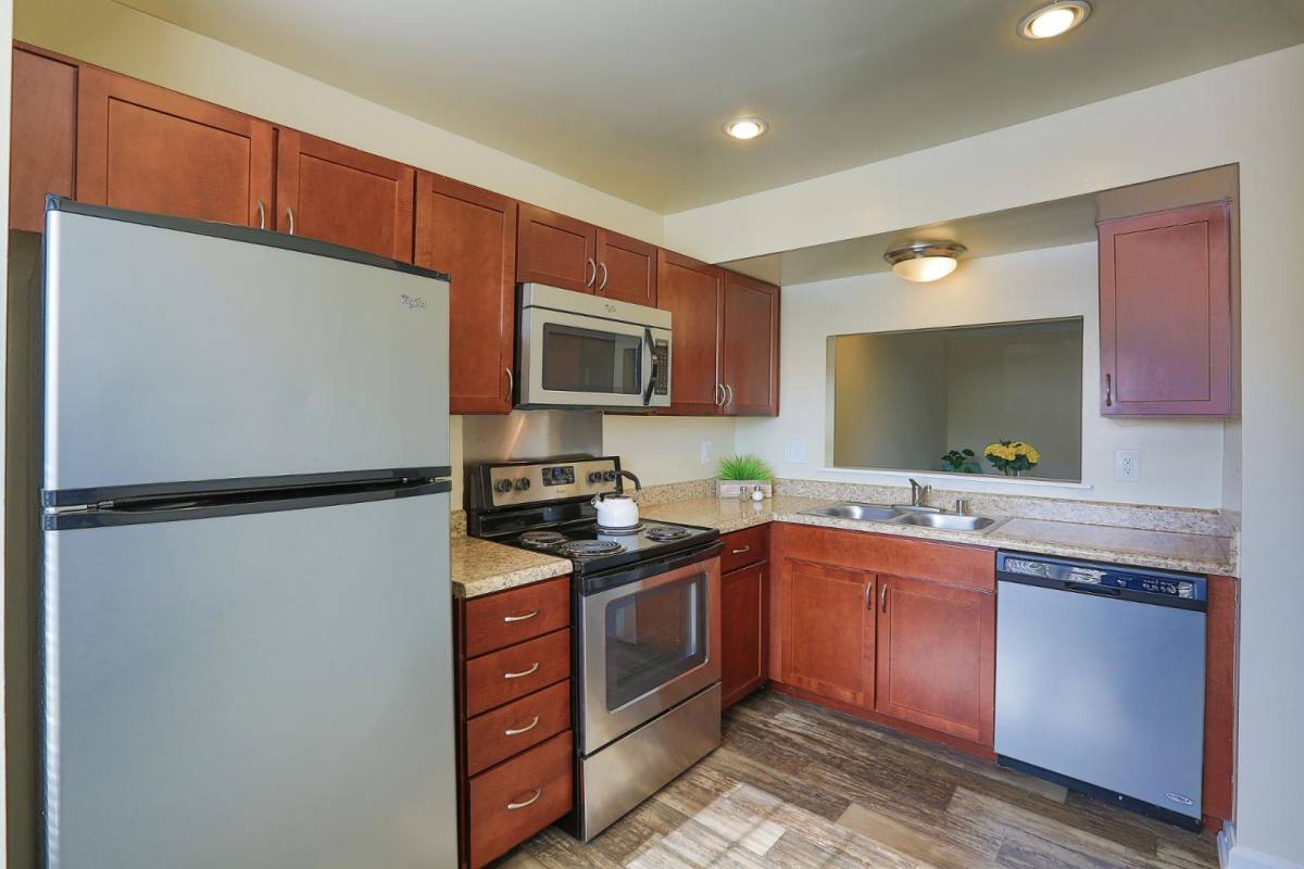 Apartment for rent at Selford Townhomes, 5705 B Selford Rd #29, Halethorpe, MD 21227