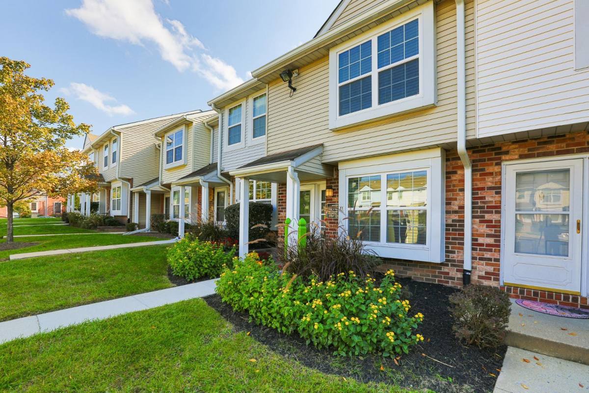 Apartment for rent at Selford Townhomes, 5705 B Selford Rd #29, Halethorpe, MD 21227