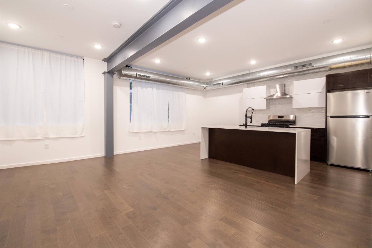 Apartment for rent at 638 Diamond St #2, Philadelphia, PA 19122