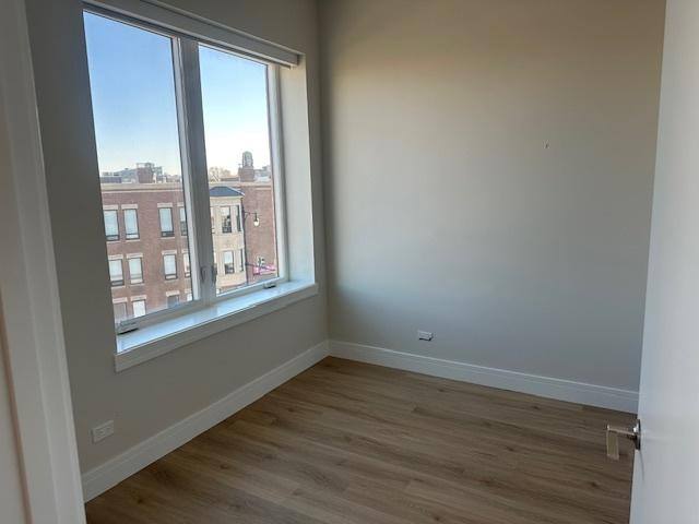 Apartment for rent at 4010 N Lincoln Ave #504, Chicago, IL 60618