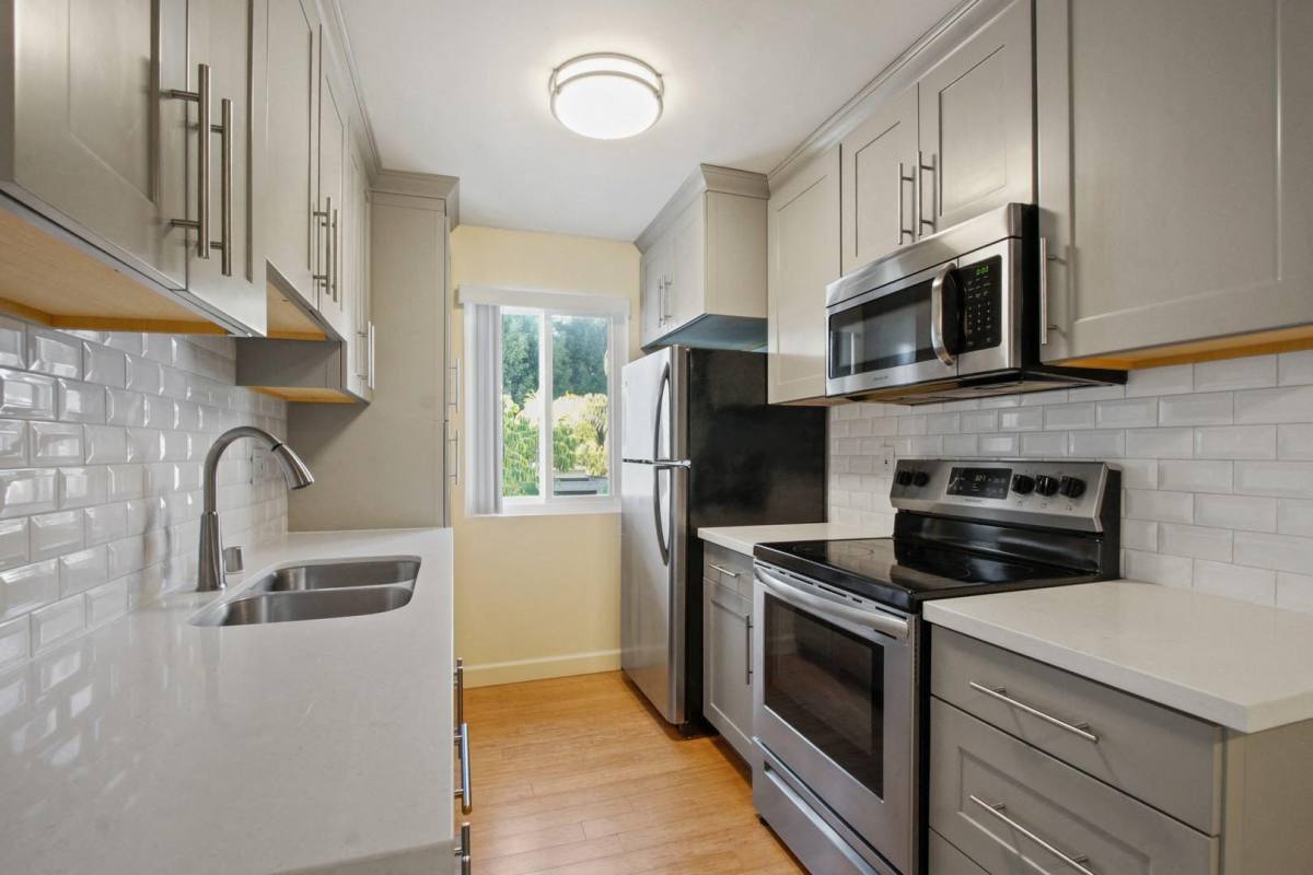 Apartment for rent at Lucerne Apartment Homes, 9520 Lucerne Ave #21, Culver City, CA 90232
