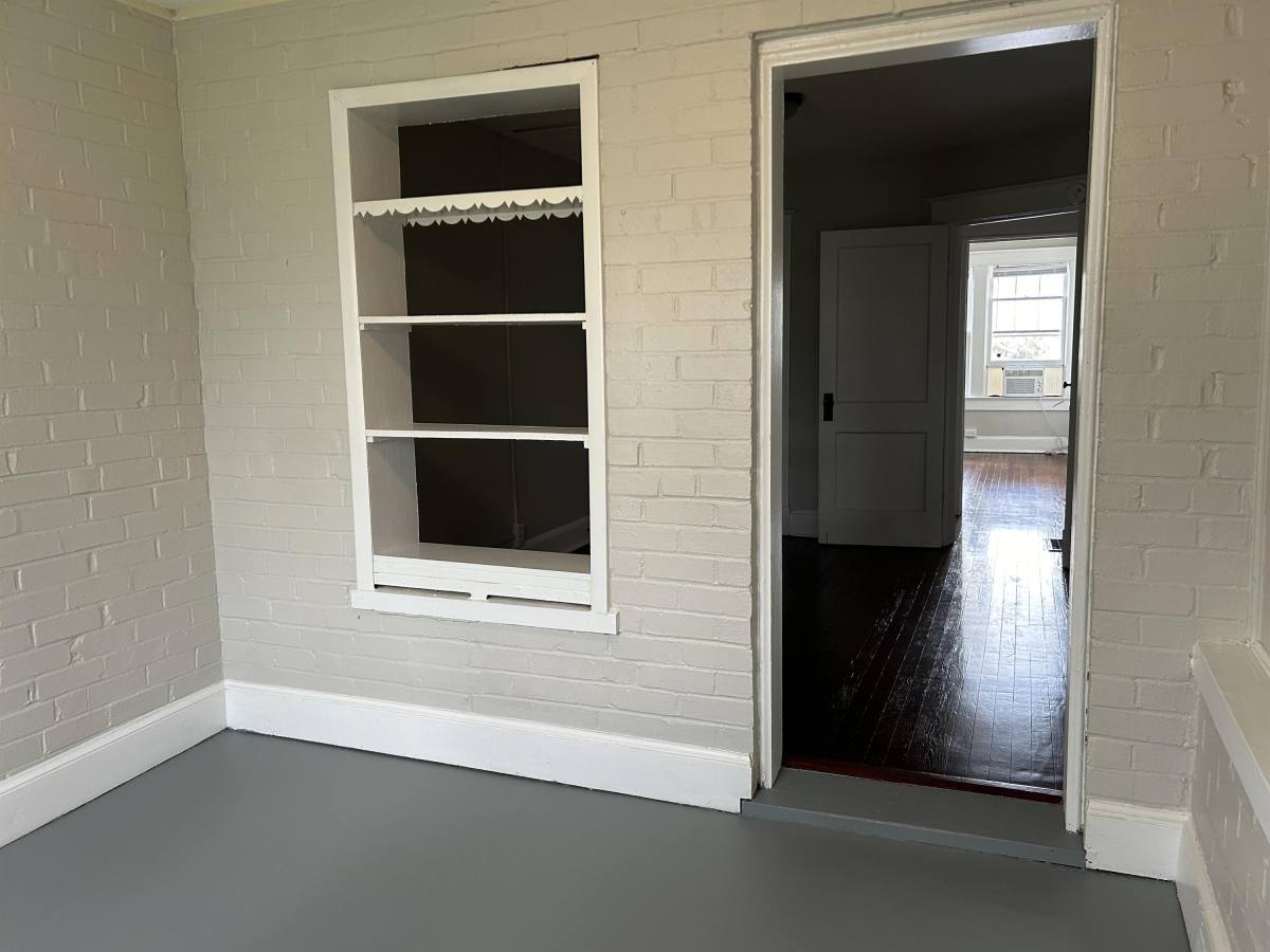 Townhouse for rent at 224 E St #224, Winchester, VA 22601