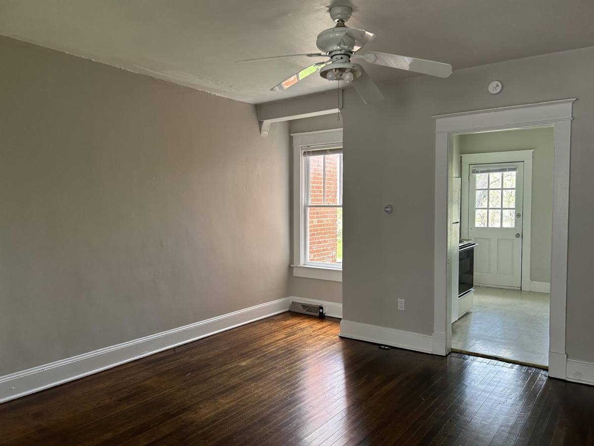 Townhouse for rent at 224 E St #224, Winchester, VA 22601