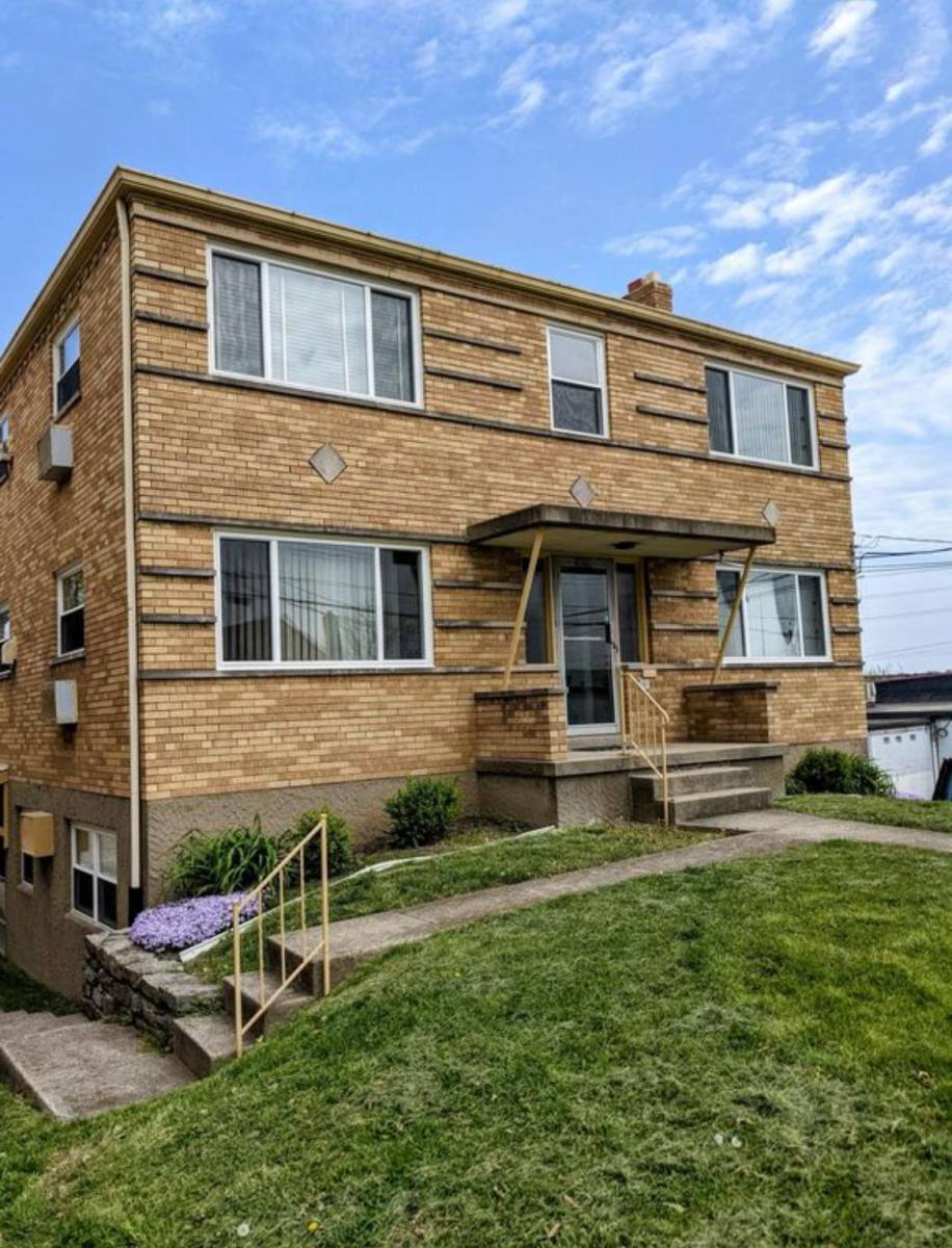 Apartment for rent at 3078 Harry Lee Lane #1, Cincinnati, OH 45239