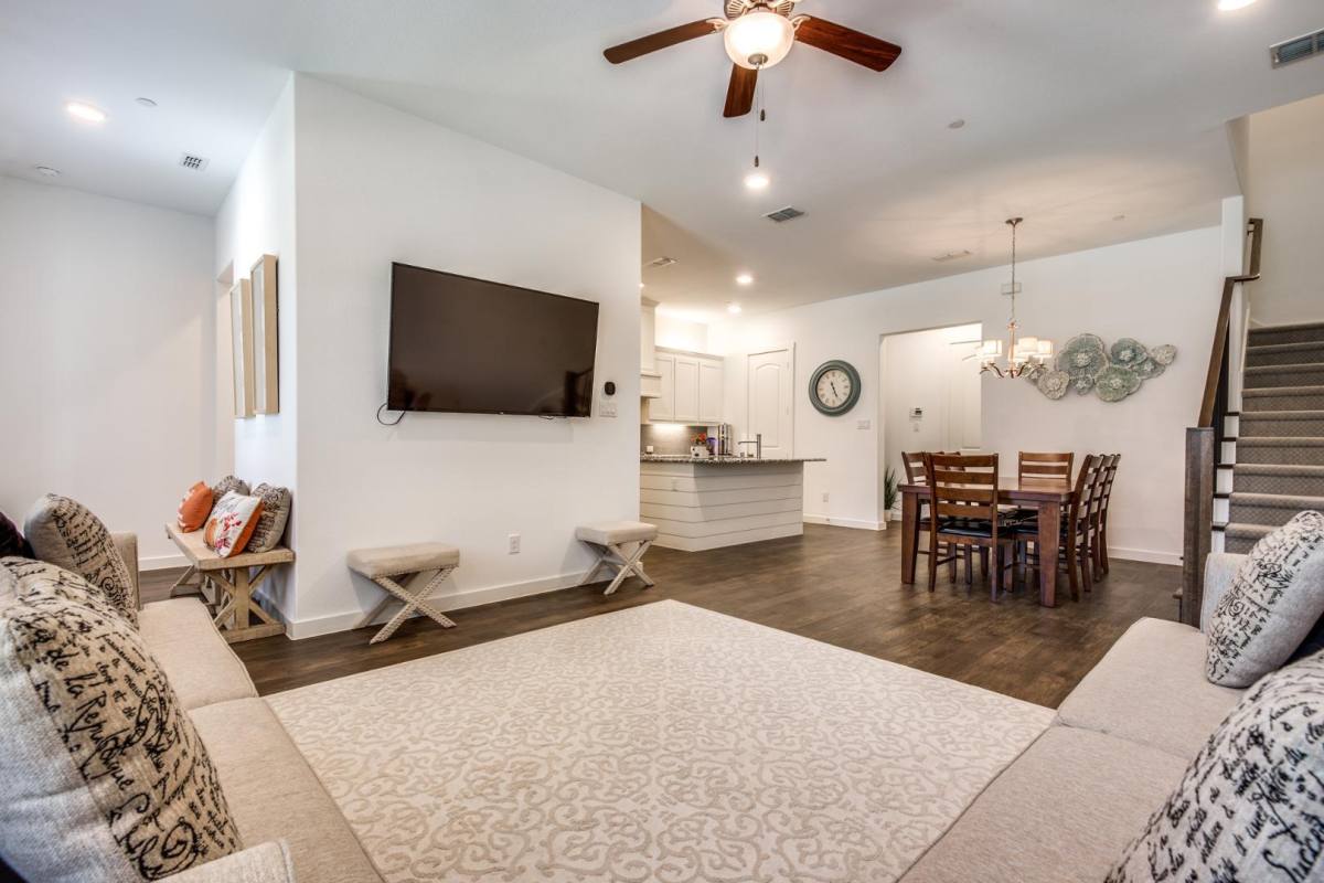 Townhouse for rent at 7223 Switchgrass Rd, Frisco, TX 75033