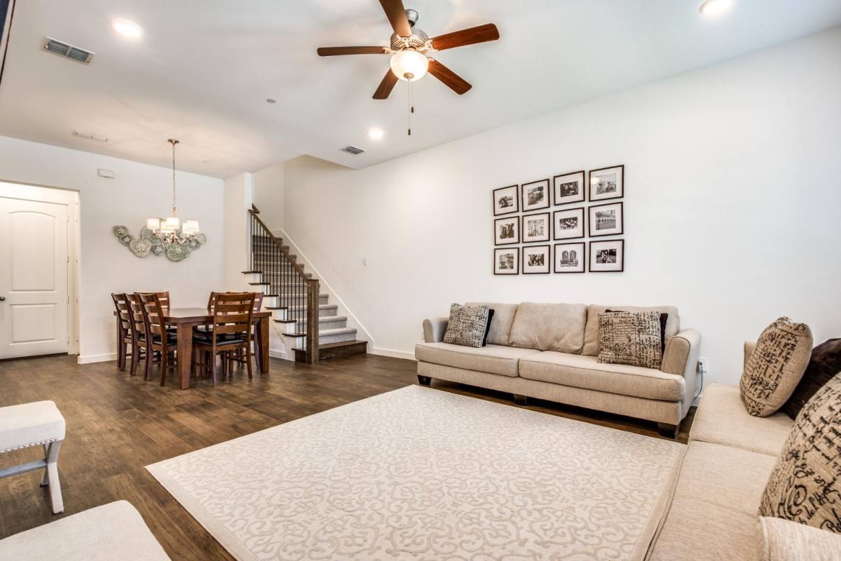 Townhouse for rent at 7223 Switchgrass Rd, Frisco, TX 75033