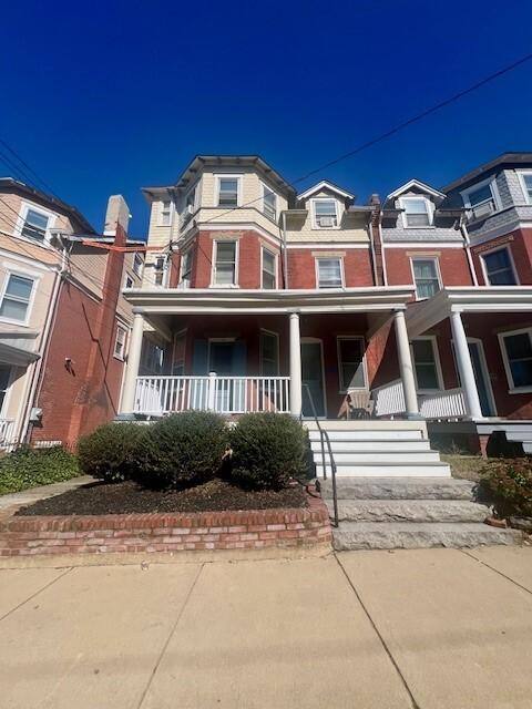 Apartment for rent at 1517 W 14th St #1, Wilmington, DE 19806