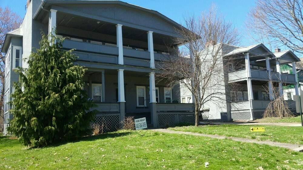 Apartment for rent at 202 S Mantua St, Kent, OH 44240