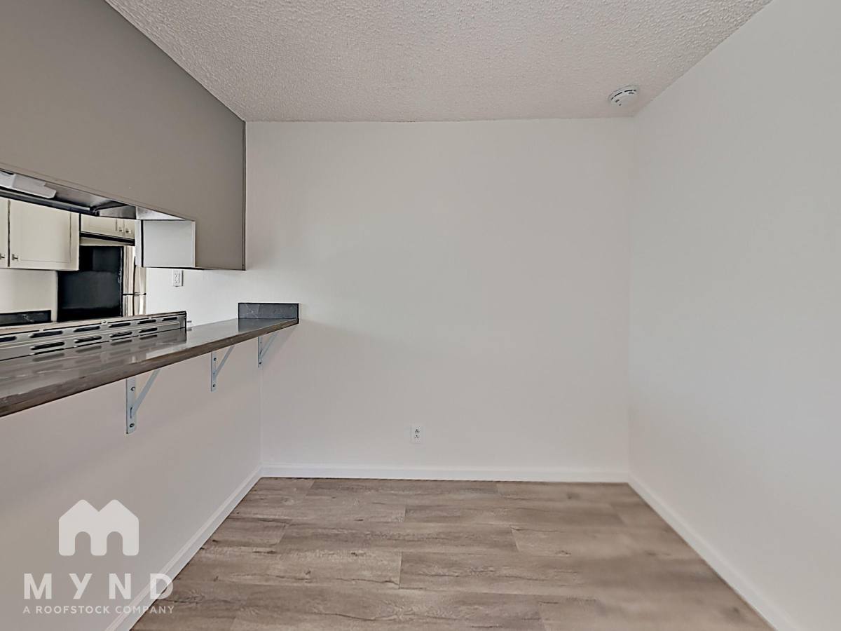 Apartment for rent at 3757 39th Ave #2, Oakland, CA 94619
