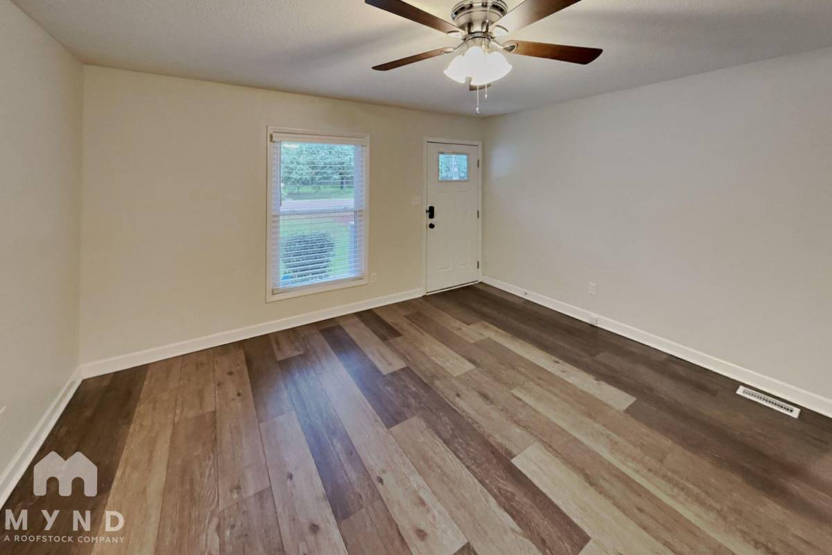 House for rent at 8539 Sharonbrook Dr, Charlotte, NC 28210