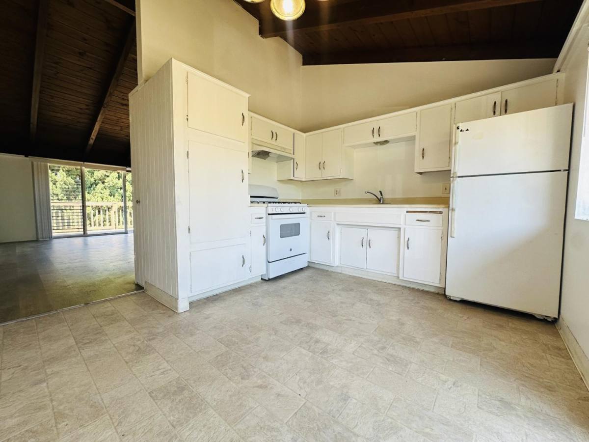 Apartment for rent at 3438 Richland Dr #4, Santa Barbara, CA 93105