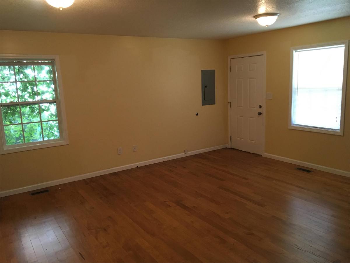 House for rent at 444 Beaucatcher Rd #3, Asheville, NC 28805