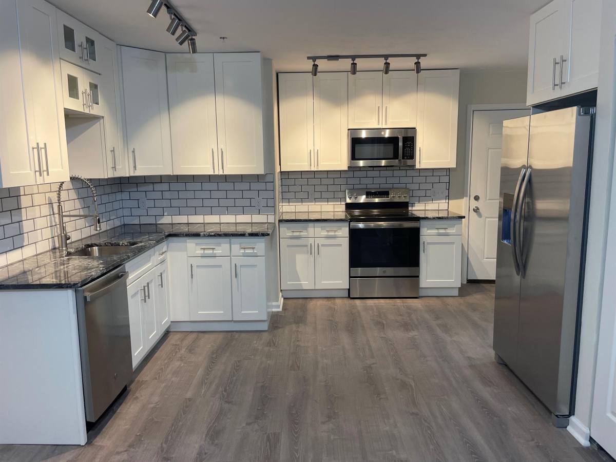 5606 Stanton Ave #3, Pittsburgh, PA 15206 - Apartment for Rent - Image 2