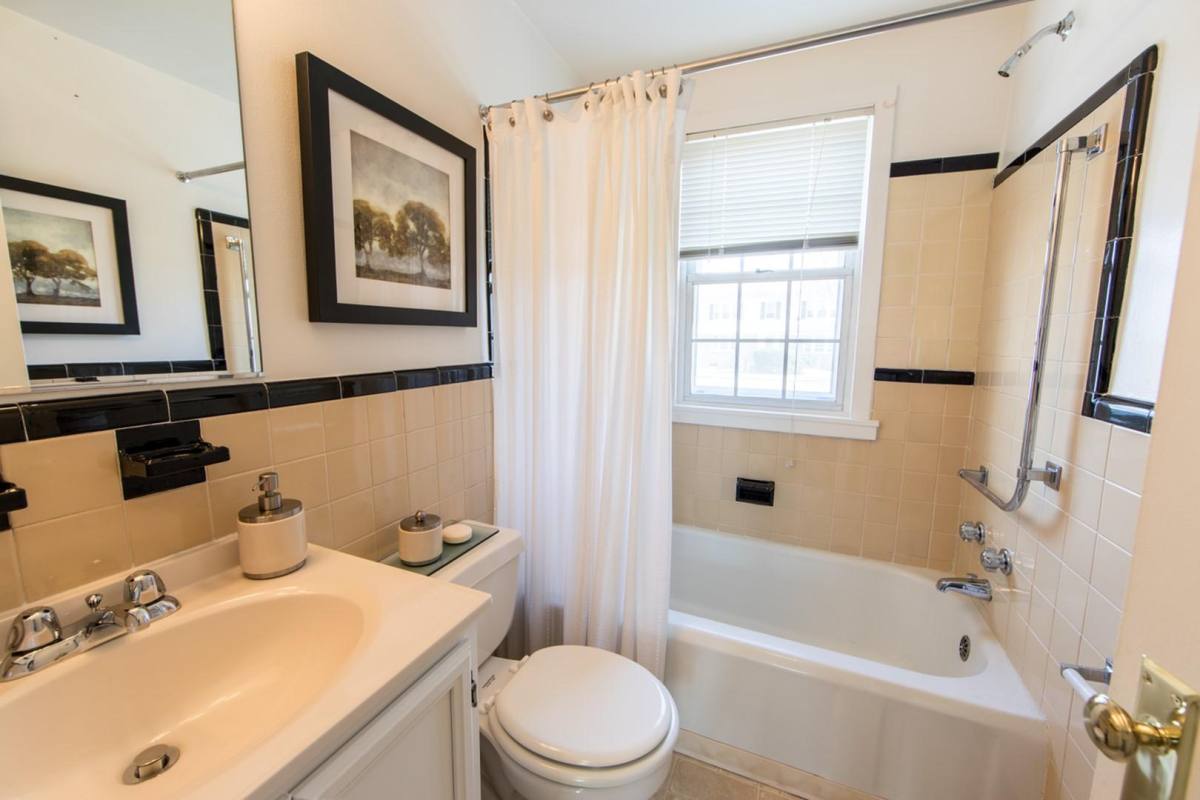 Apartment for rent at Back Cove, 100 Forest Park #F1, Portland, ME 04101