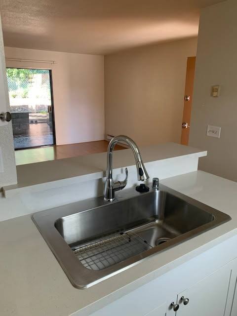 Apartment for rent at 300 Glenwood Circle #190, Monterey, CA 93940