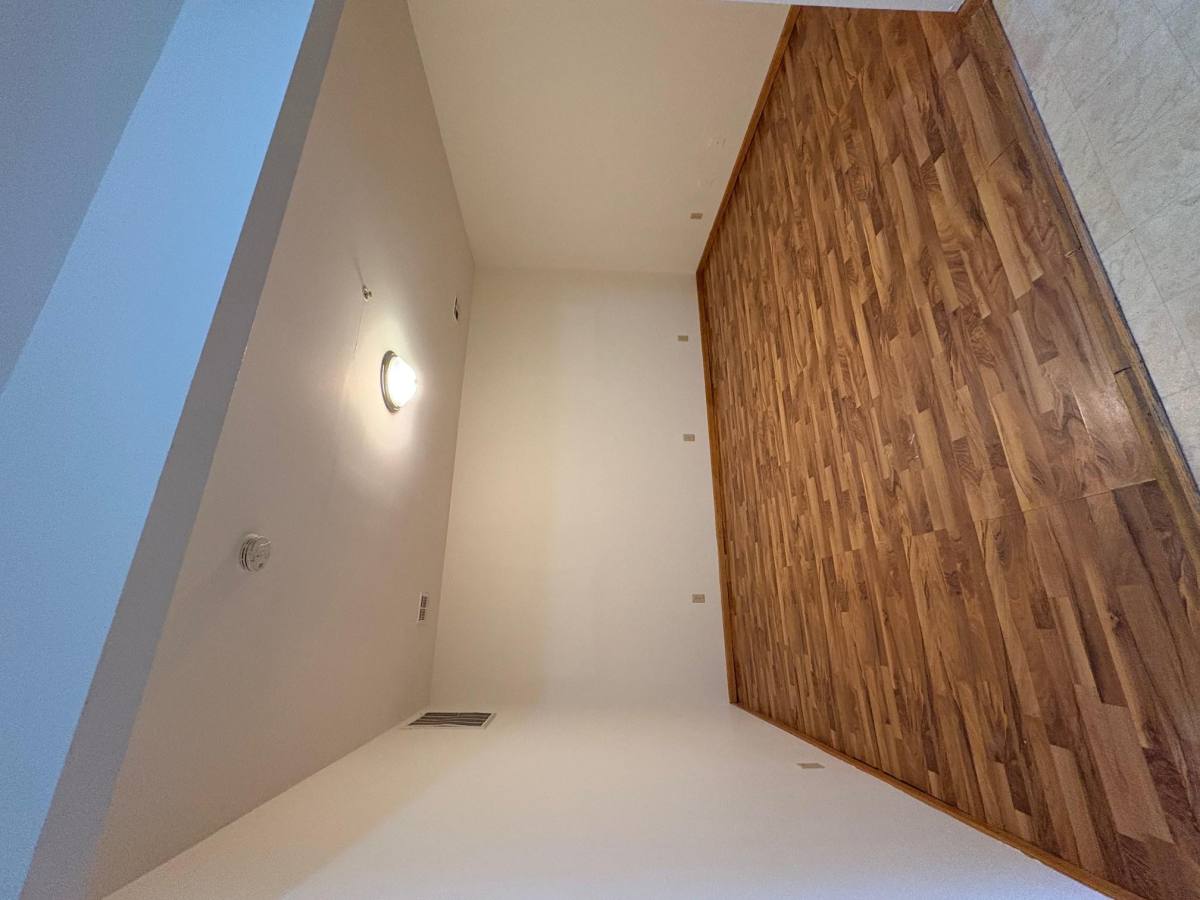 Apartment for rent at 218 W Central Ave, El Dorado, KS 67042