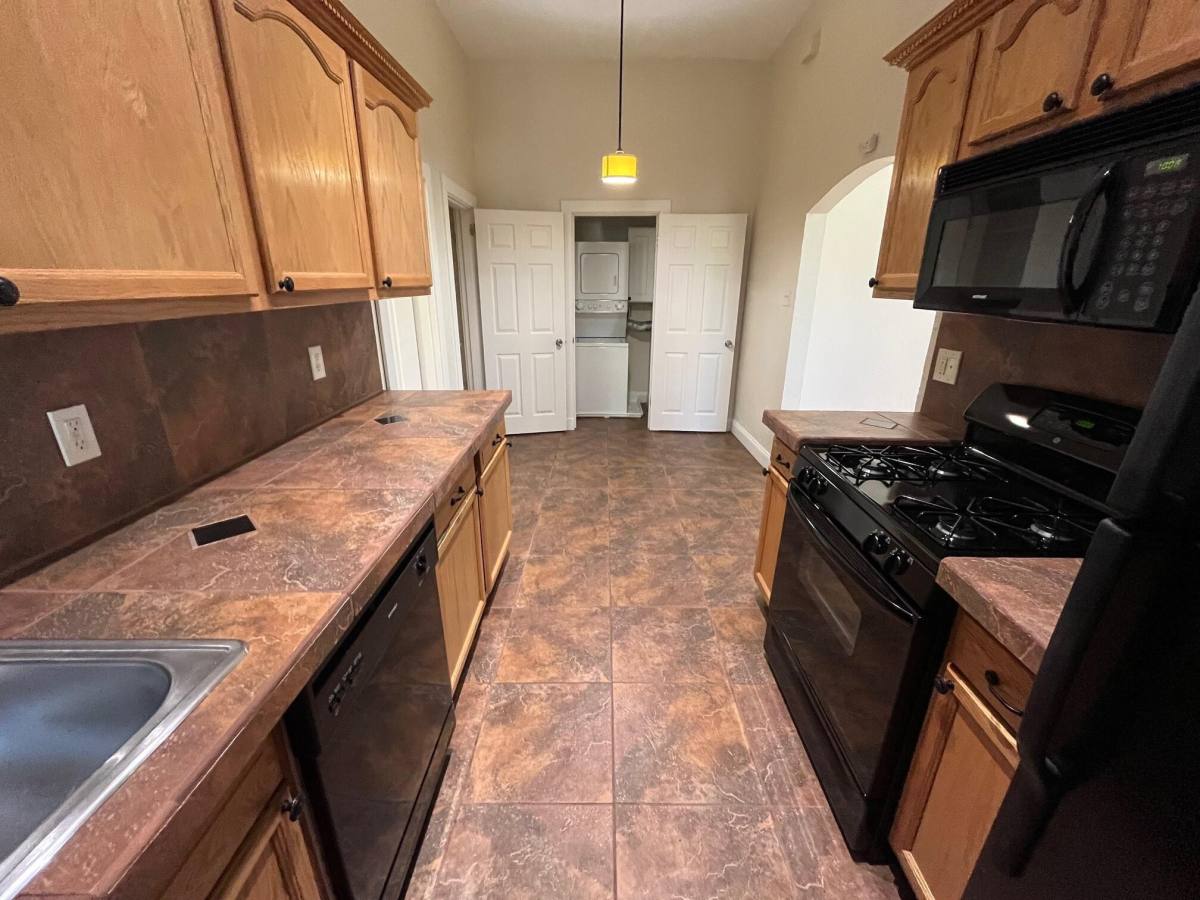 Apartment for rent at 344 S Fairmount St #1, Pittsburgh, PA 15232