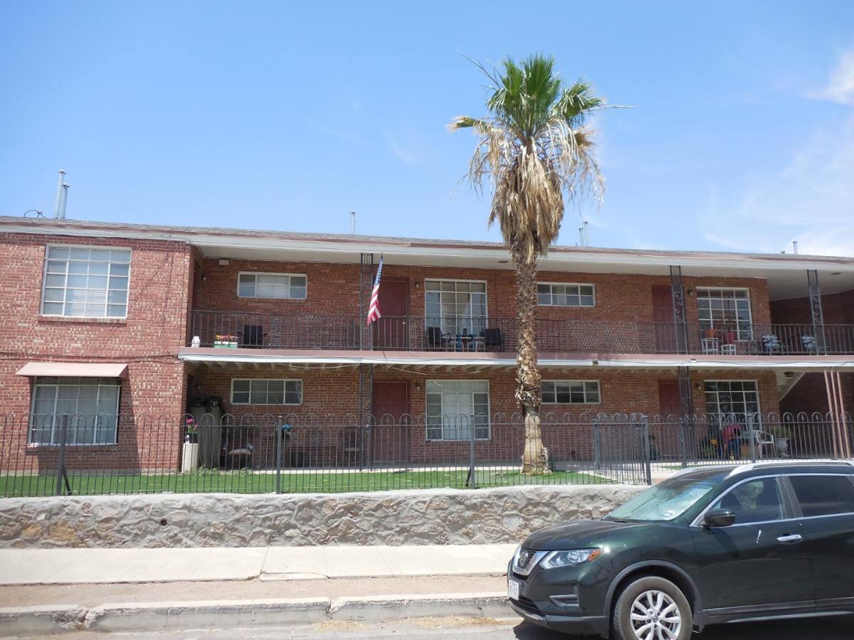 House for rent at Marcus Courts, 701 W Yandell Dr, El Paso, TX 79902