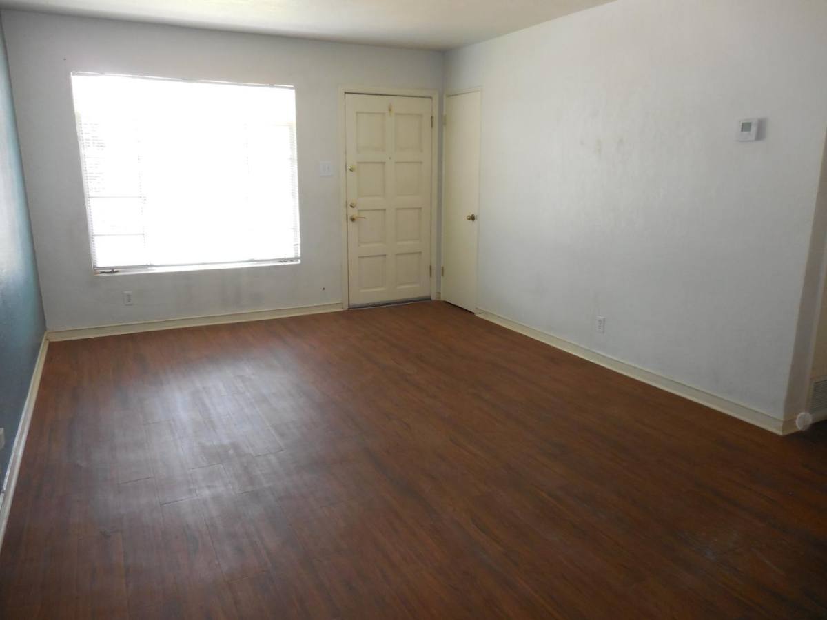 House for rent at Marcus Courts, 701 W Yandell Dr, El Paso, TX 79902