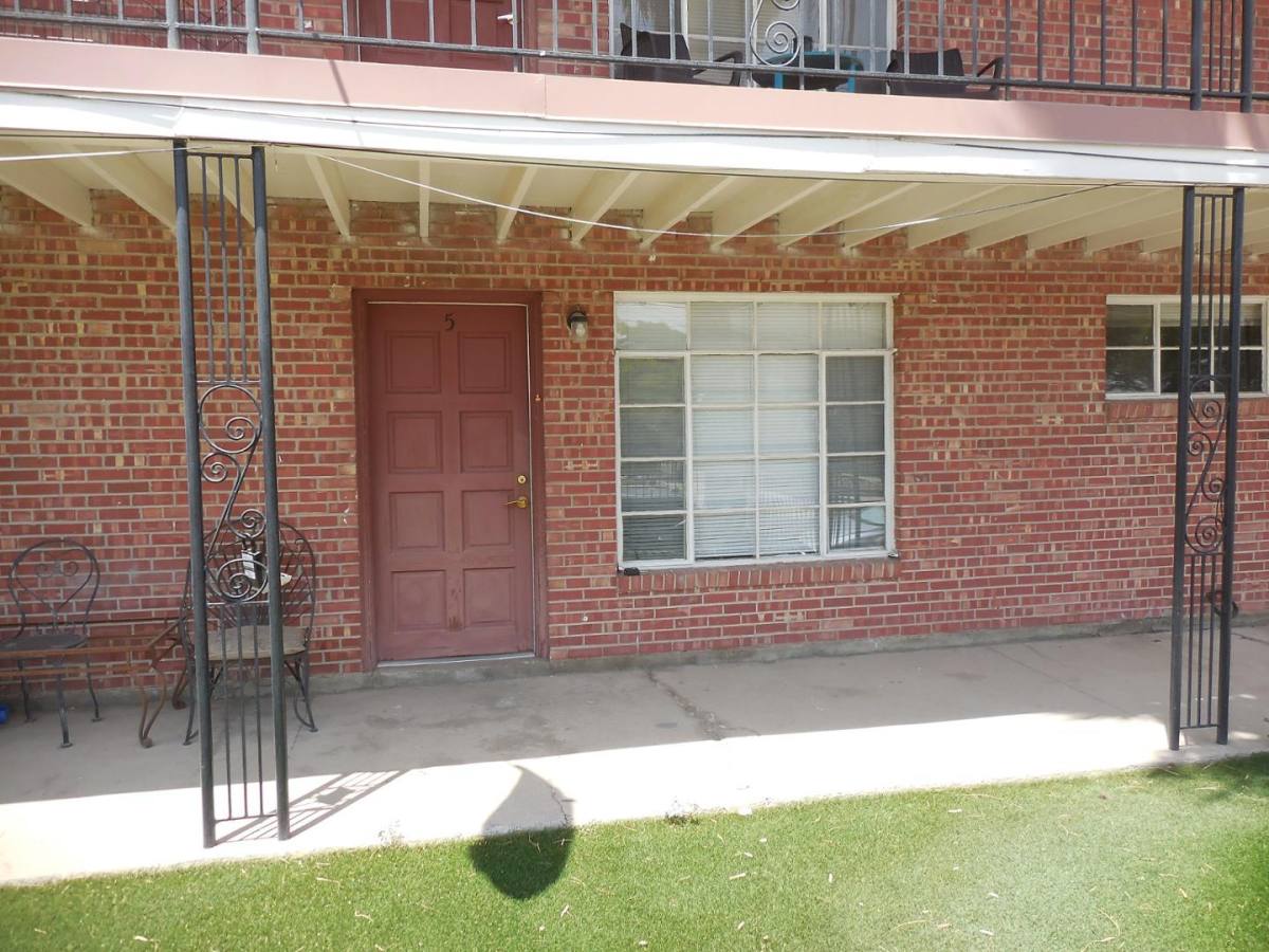 House for rent at Marcus Courts, 701 W Yandell Dr, El Paso, TX 79902