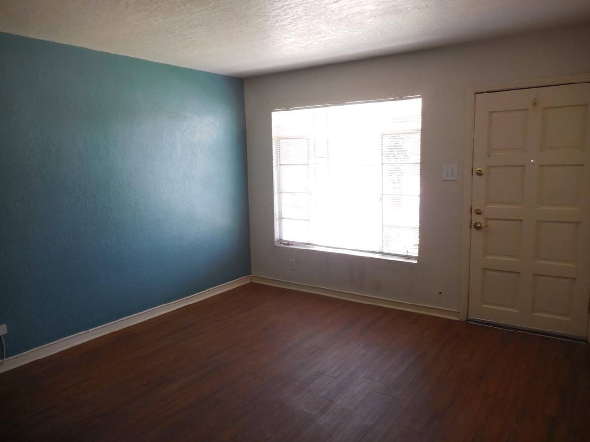 House for rent at Marcus Courts, 701 W Yandell Dr, El Paso, TX 79902